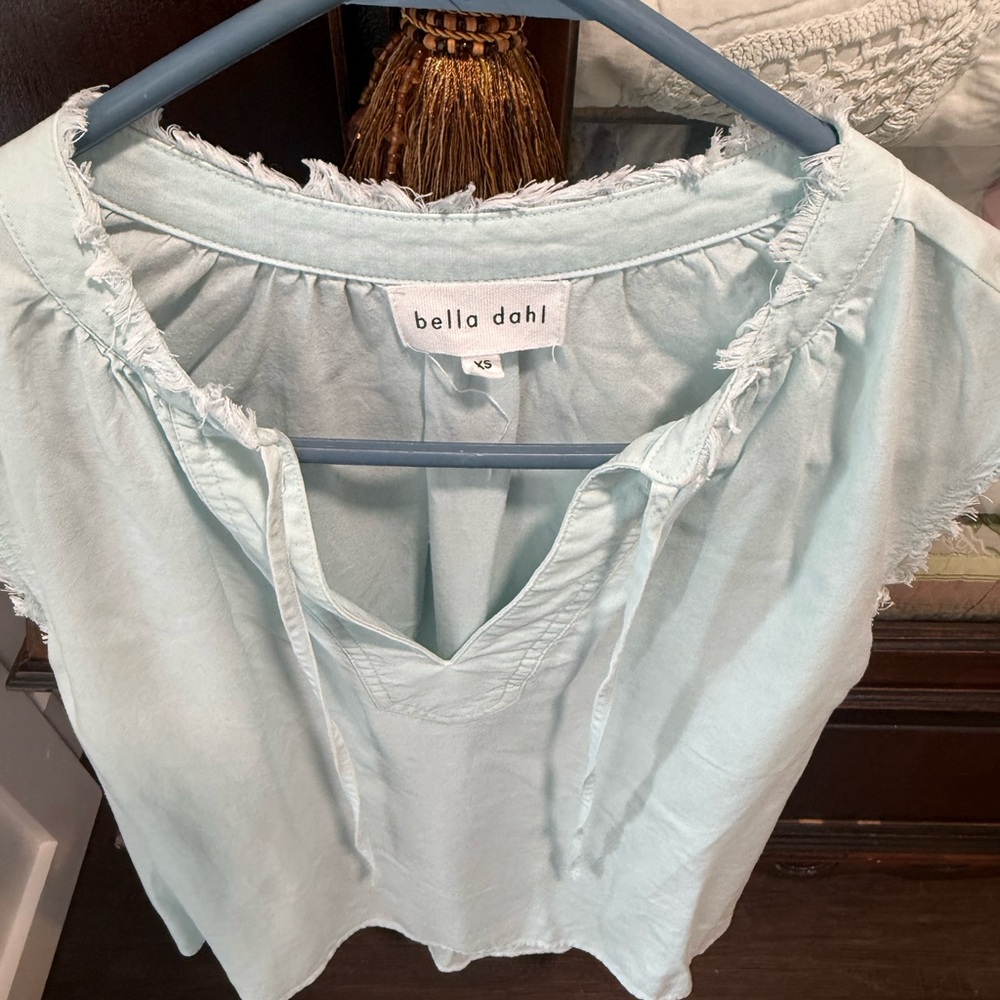 Bella Dahl Aqua Sleeveless Blouse - Picture 3 of 6